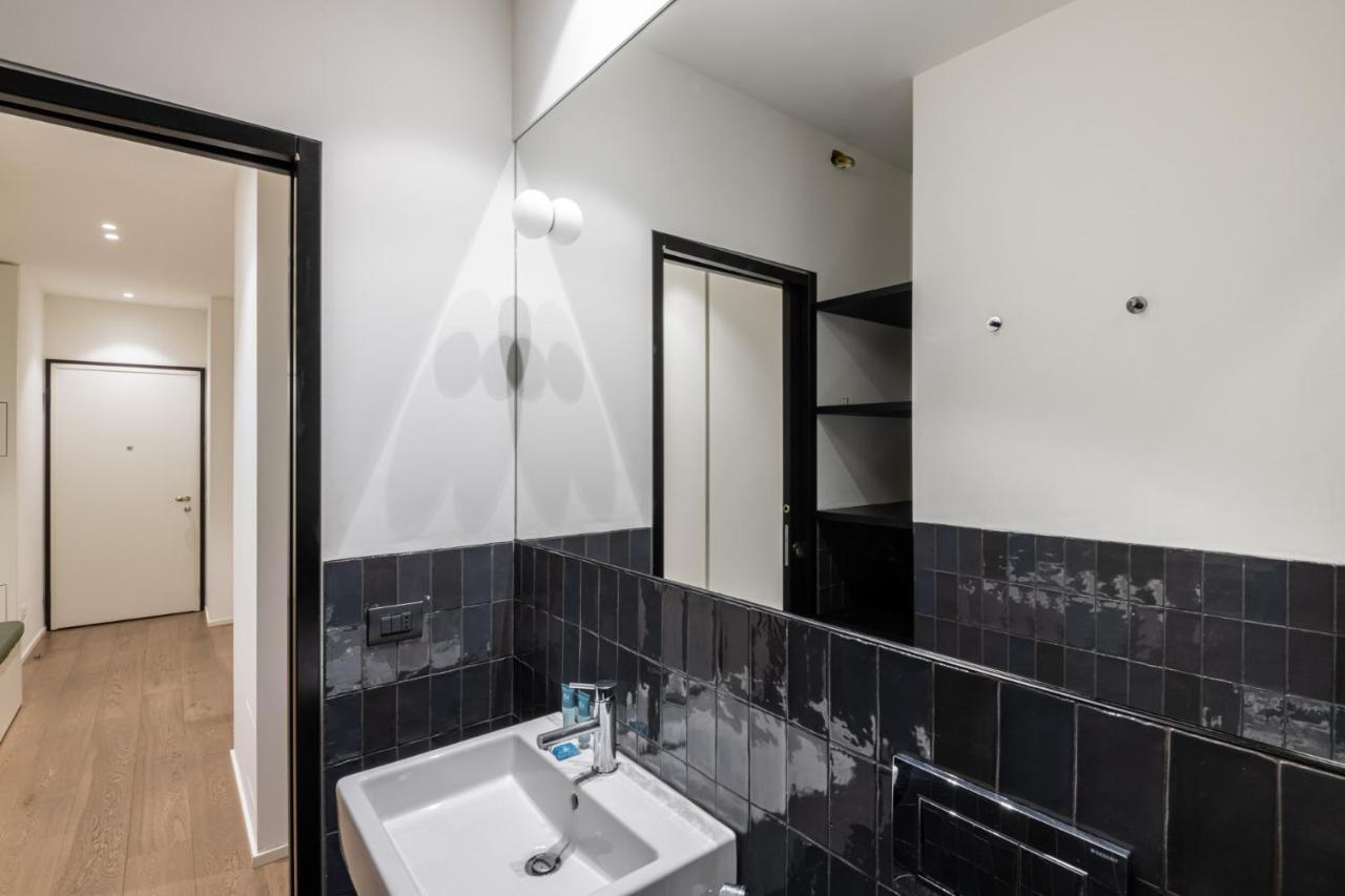 Easylife - Elegante Monolocale In Corso Magenta Apartment Milano Exterior foto